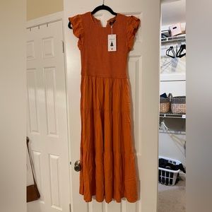 Orange smocked midi dress size small never worn